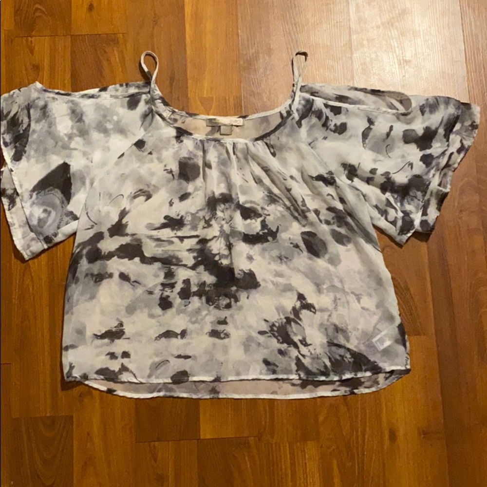 Flowy top